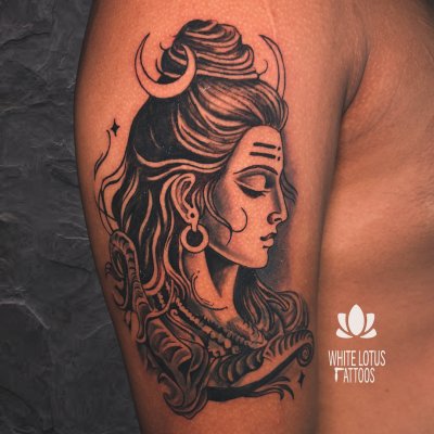 white lotus - 1